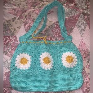 🌼 Handcrafted Daisy🌼Shoulder Crochet Bag Teal and White W/ Inner Lining New ♥️💗